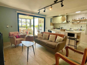 Miramar · Hermosa Casa con vista a Laguna